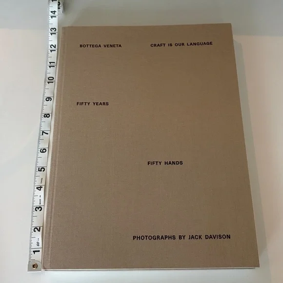 Bottega Veneta Book: Fifty Years, Fifty Hands 1975-2025 Coffee Table Book - Picture 5 of 6